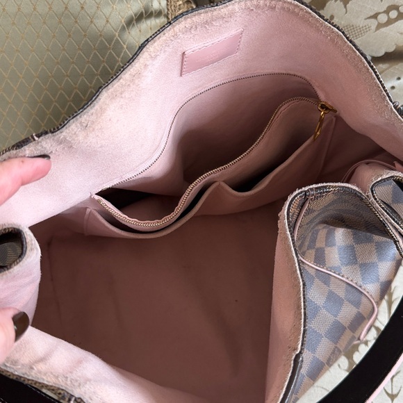 Caissa - Picture 7 of 16